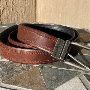 Mens Columbia brown leather belt